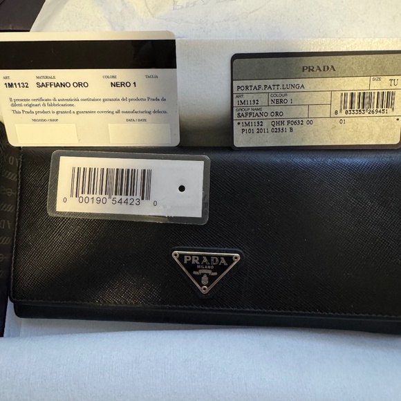 Prada Large Saffiano Leather Wallet - Picture 1 of 5